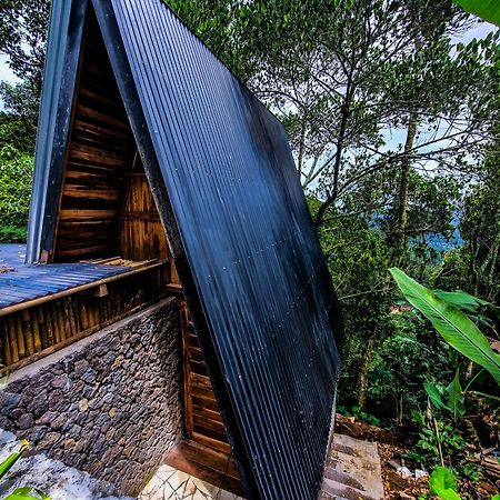 Munduk Umah Cabin Exterior foto